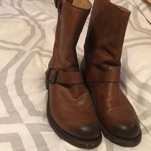 Frye Veronica Short Brown Boots